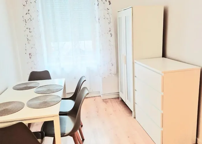 Family Studio Apartment For 4